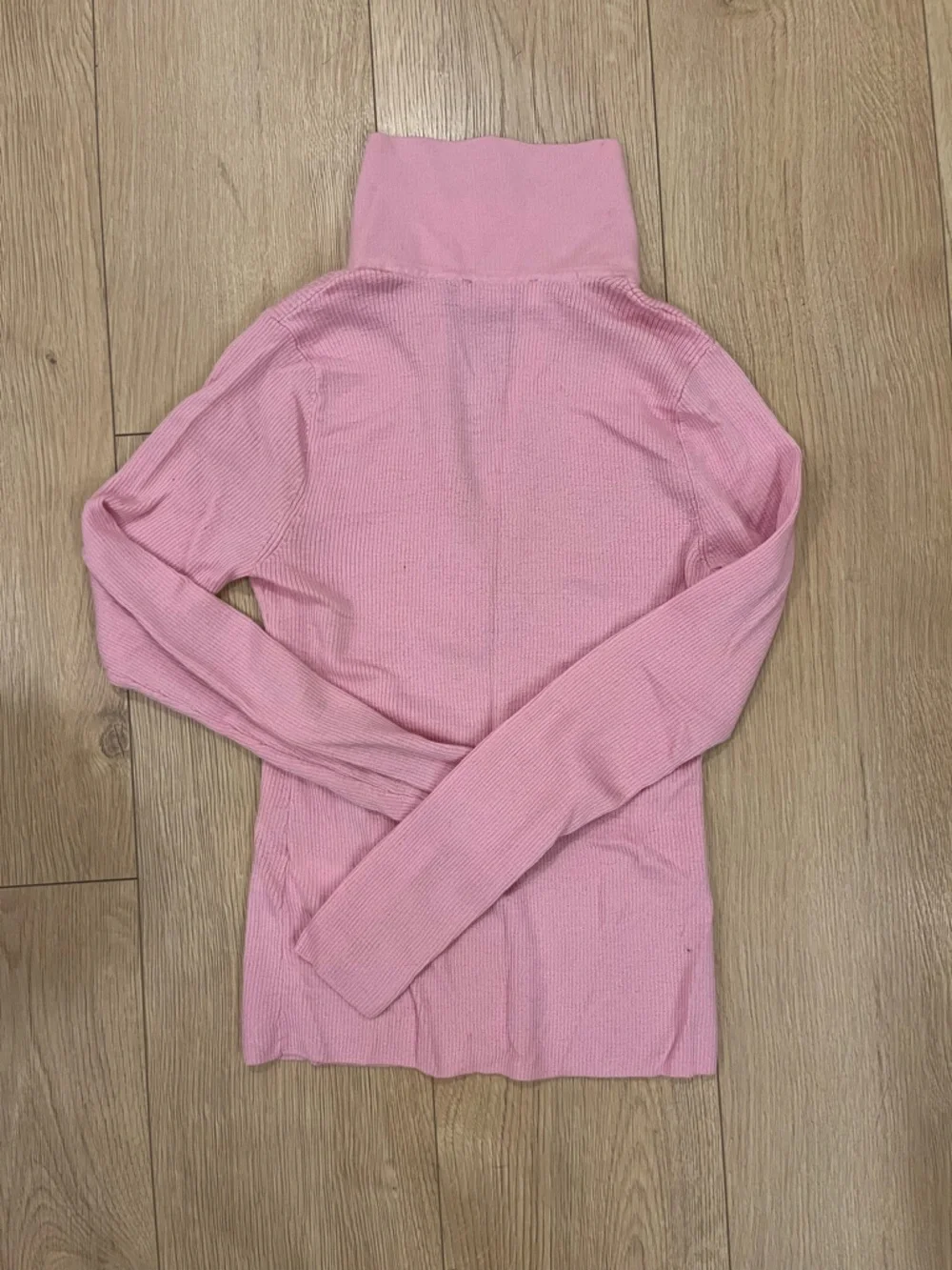 Merino Wool Half-Zip Polo - Picture 3 of 5